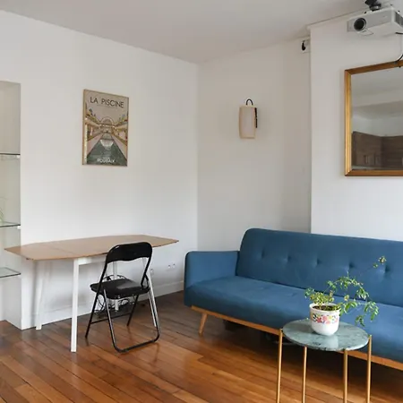 Very Bright 47 M Nest In 20th Apartment Paris