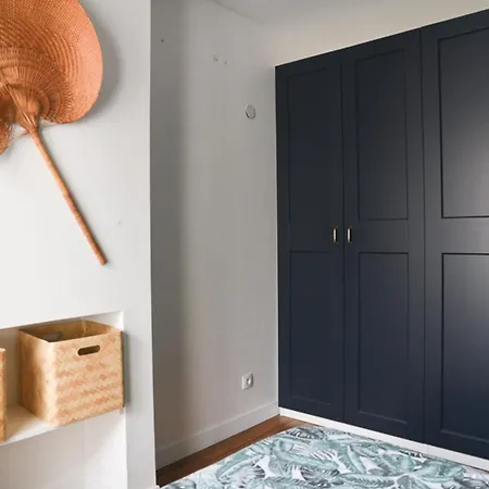 Apartment Very Bright 47 M Nest In 20th